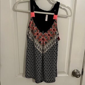 Xhilaration Black and Pink Geometric Tank Top